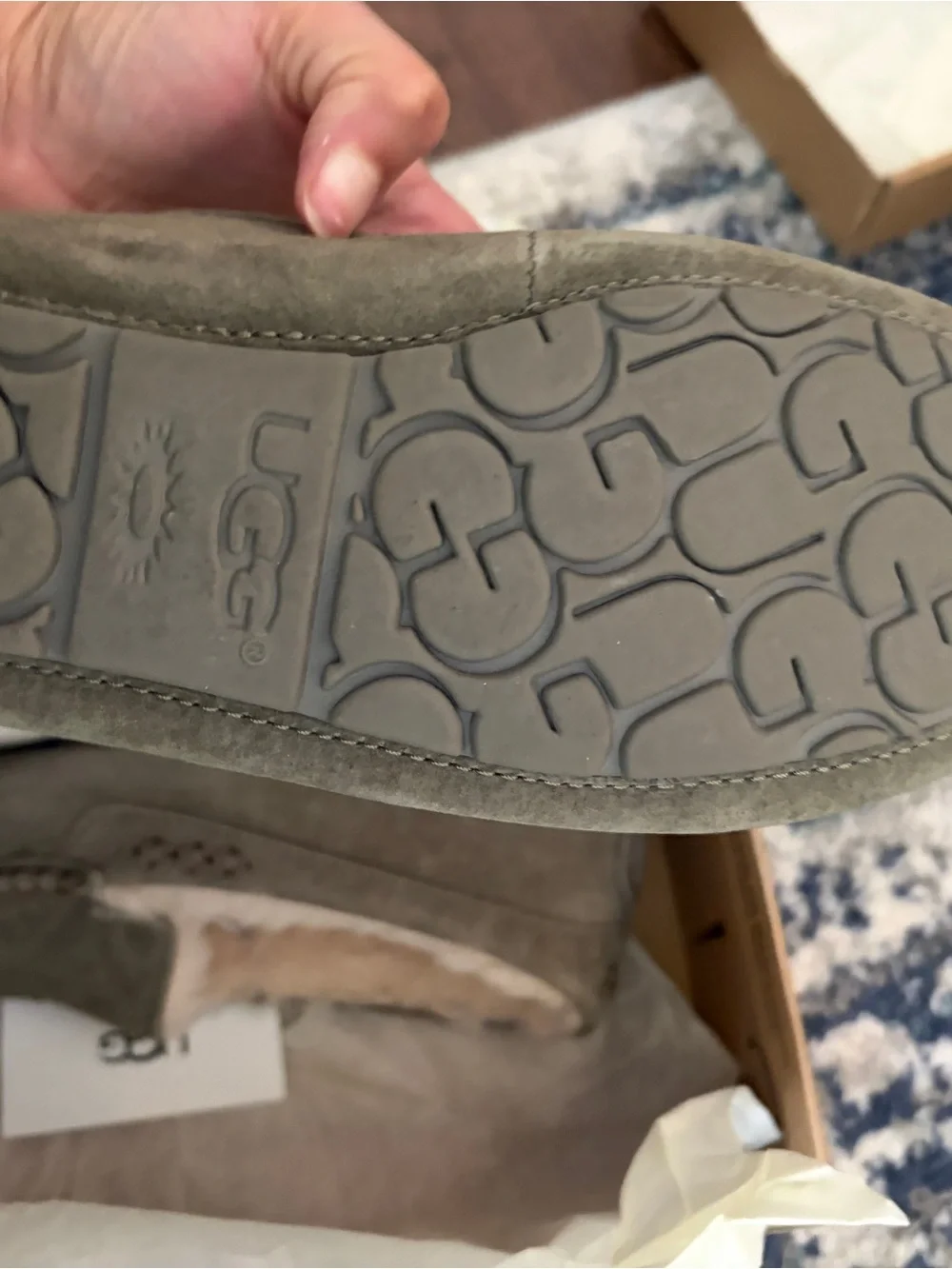 UGG Ansley Suede Slipper